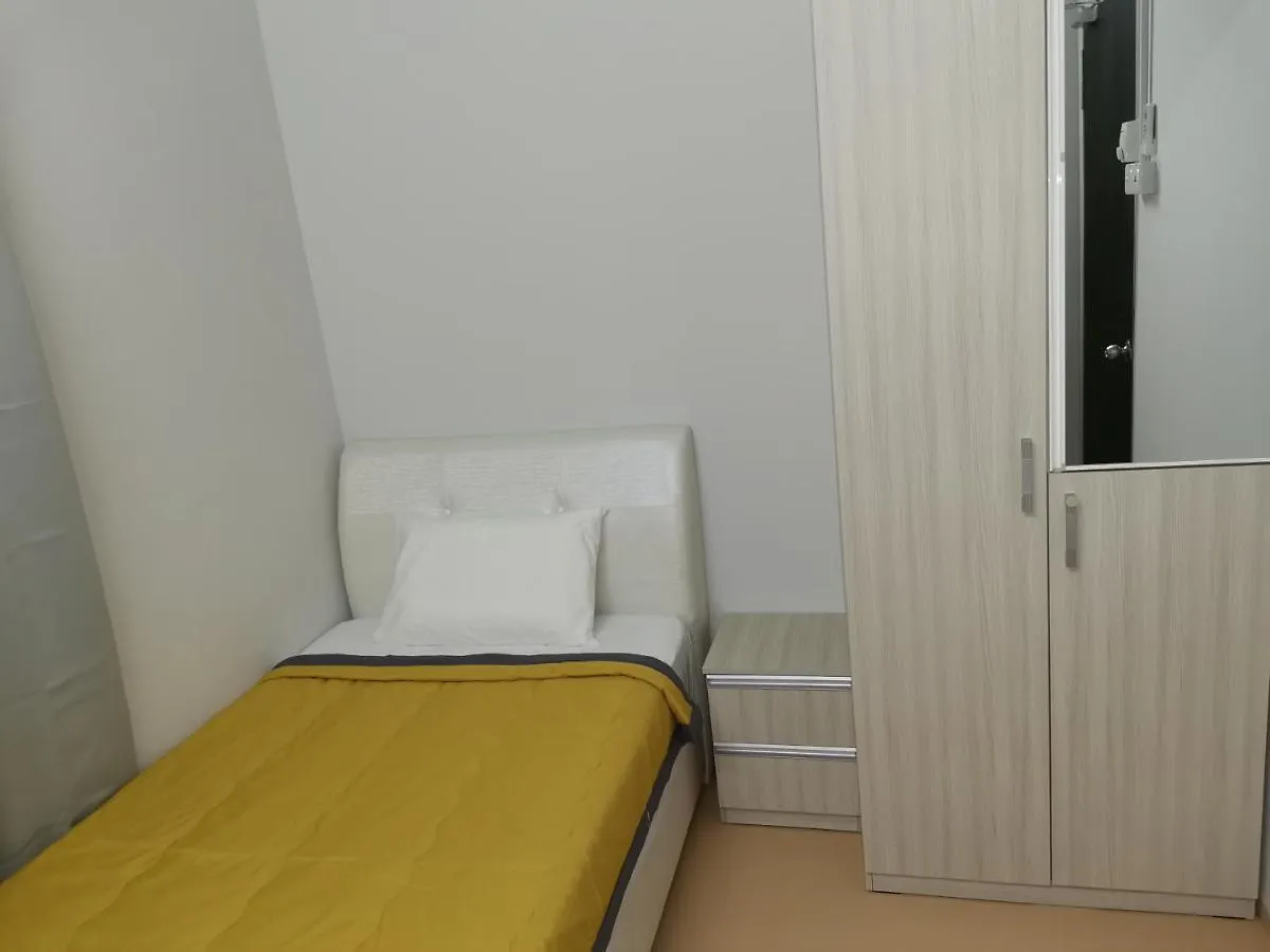 G Fortune Guest House Victoria Green George Town 0*,  Malaysia
